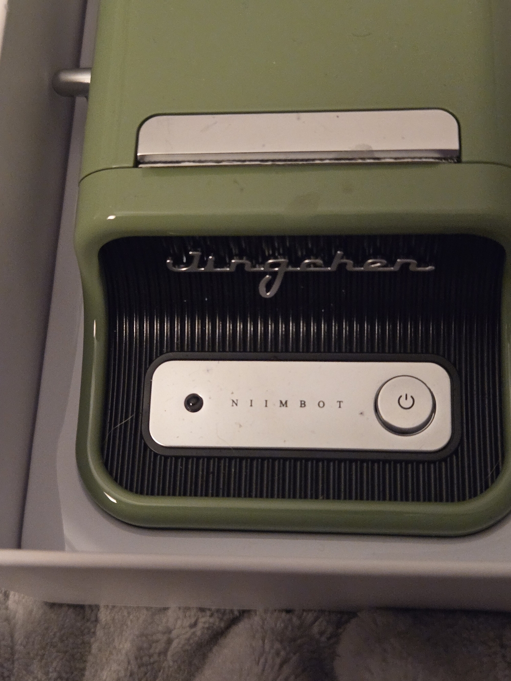 Green Portable Label Printer - Retro Styled - Picture 2 of 6